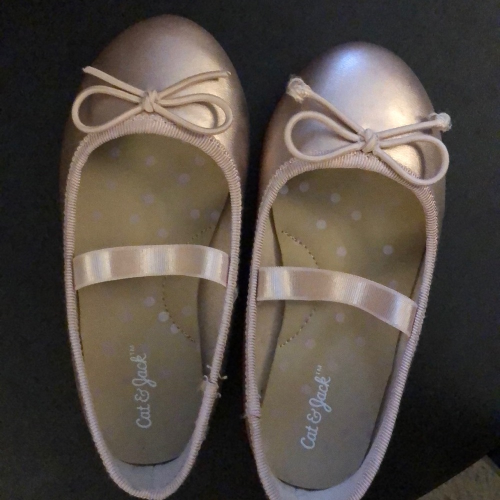Toddler girl size 7 pink slip ons